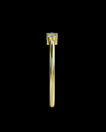 Becky Sleek Ring Swiss Blue Topaz 9YG